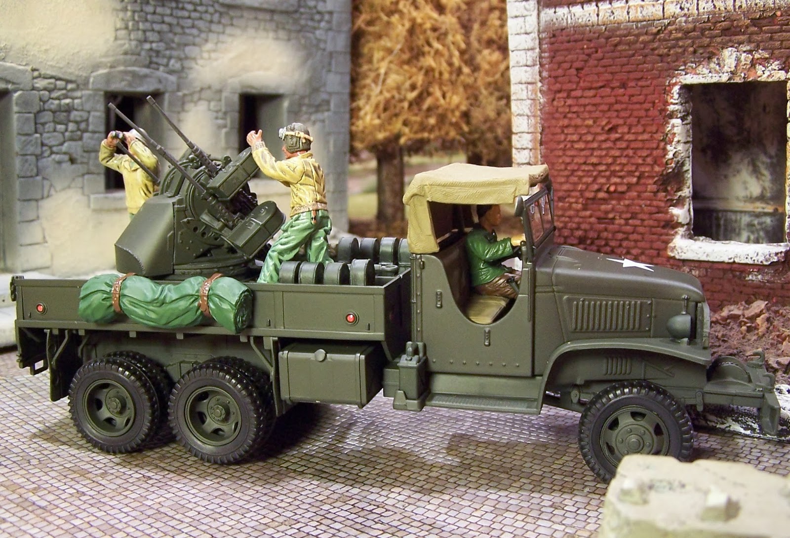 WWII Plastic Toy Soldiers: American Cargo Trucks